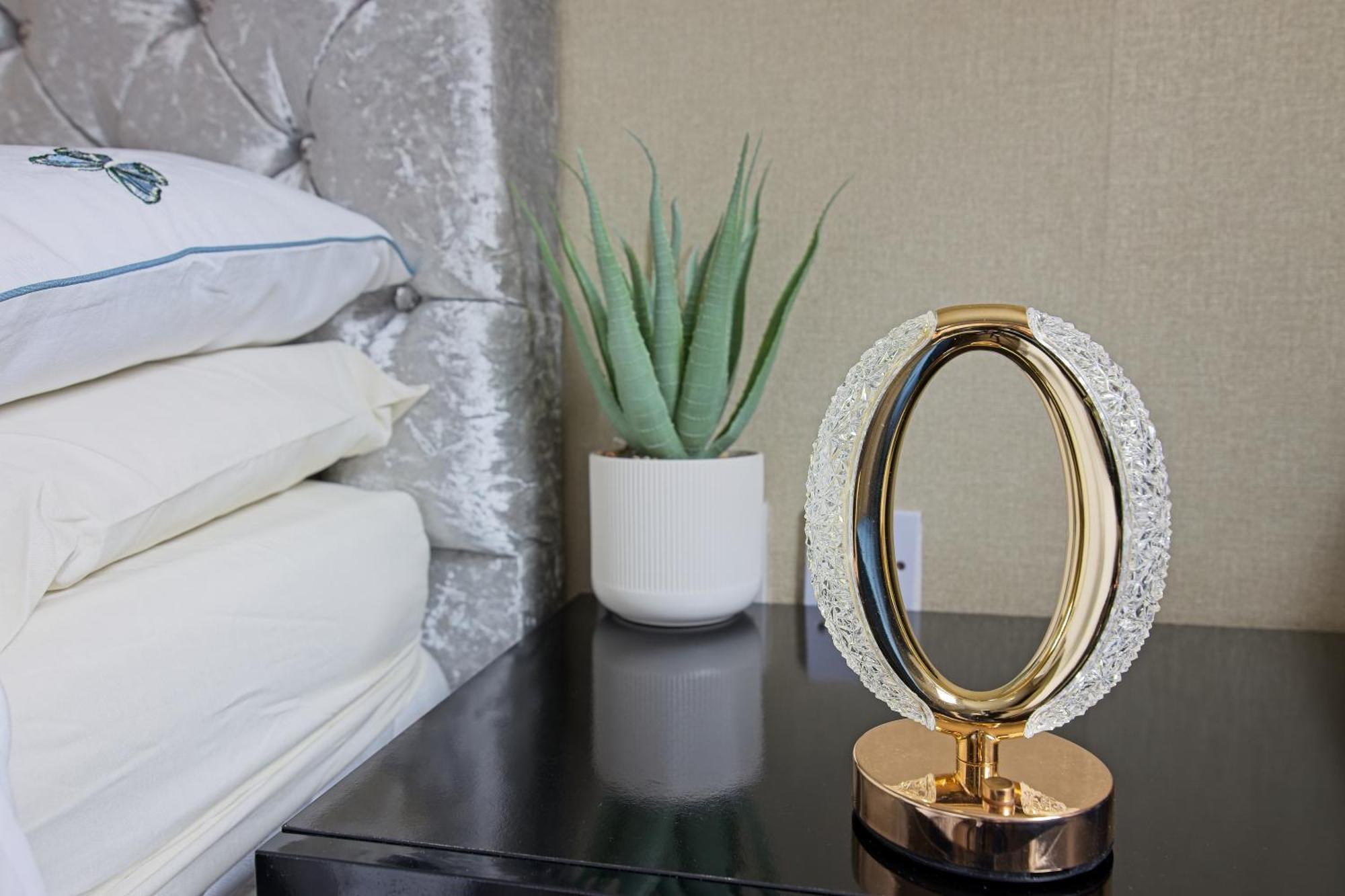 Five Star Rated Condo Manchester Bagian luar foto